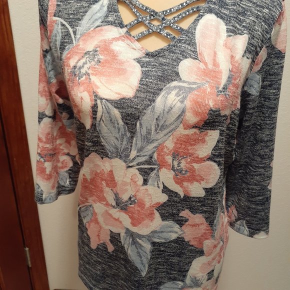 Allison Daley Floral Blue Coral Lightweight Sweater Shirt - Size Petite Medium - Picture 7 of 7